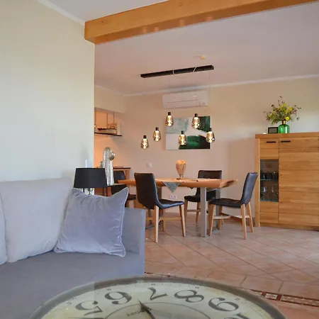Casa Moderna En Zona Tranquila Con Piscina Y Cerca De La Playa En Torroella De Montgri - Es-323-17 * Л'Эстартит
