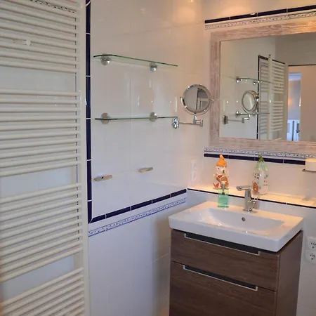 Casa Moderna En Zona Tranquila Con Piscina Y Cerca De La Playa En Torroella De Montgri - Es-323-17 *