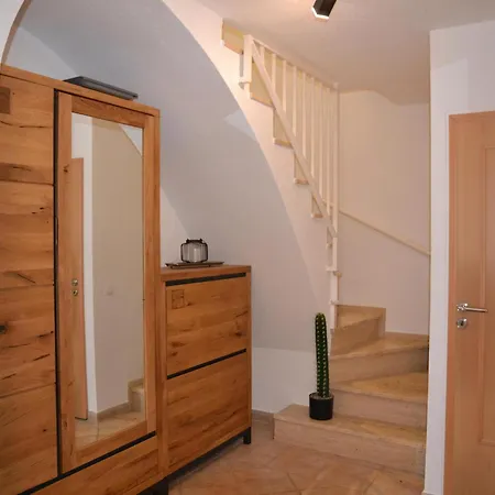 Casa Moderna En Zona Tranquila Con Piscina Y Cerca De La Playa En Torroella De Montgri - Es-323-17 *